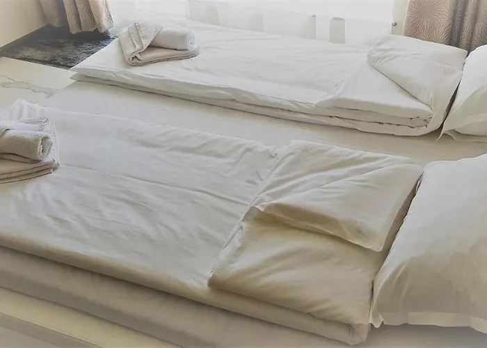 Хотел авеню *