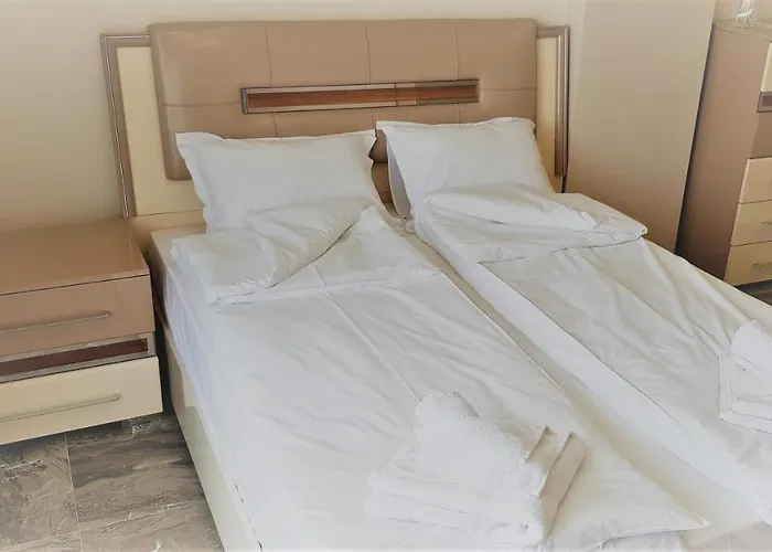 Хотел авеню *